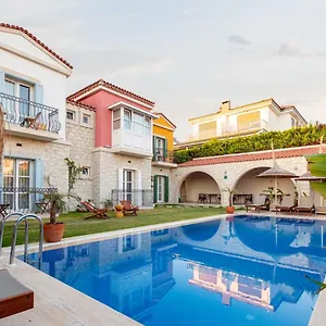 Lika Otel Alaçatı